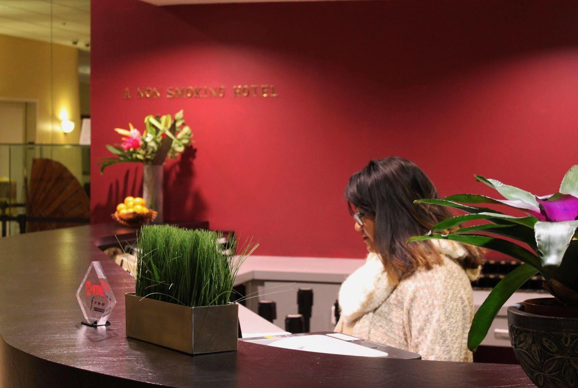 Totem Lake Hotel 柯克兰 外观 照片