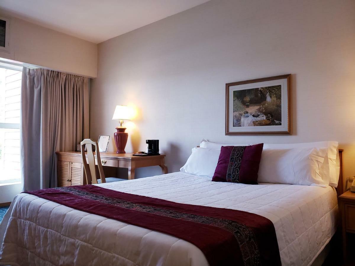 Totem Lake Hotel 柯克兰 外观 照片